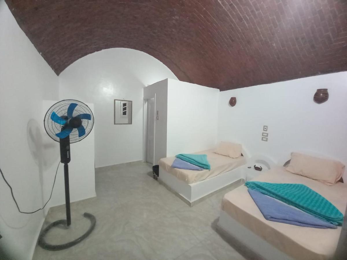 אסואן Kafana Guest House Nile View מראה חיצוני תמונה