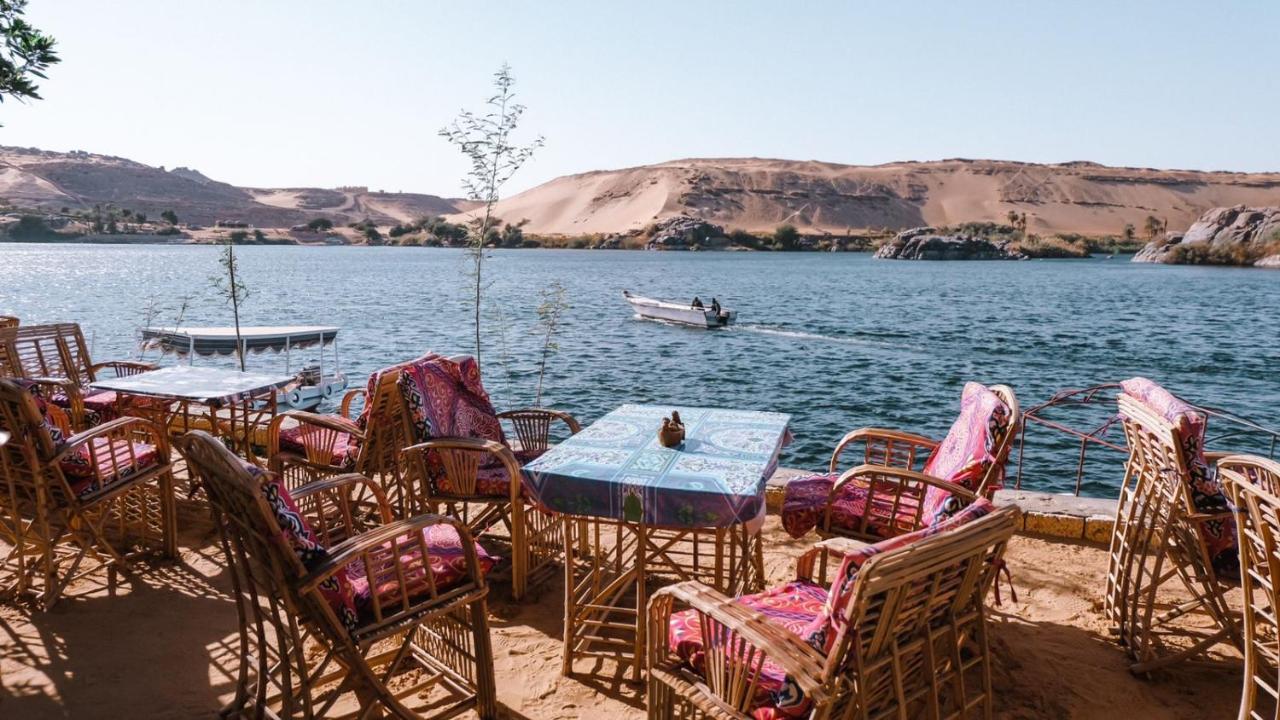 אסואן Kafana Guest House Nile View מראה חיצוני תמונה