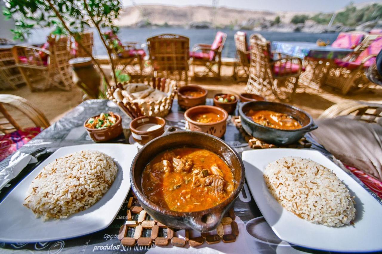 אסואן Kafana Guest House Nile View מראה חיצוני תמונה