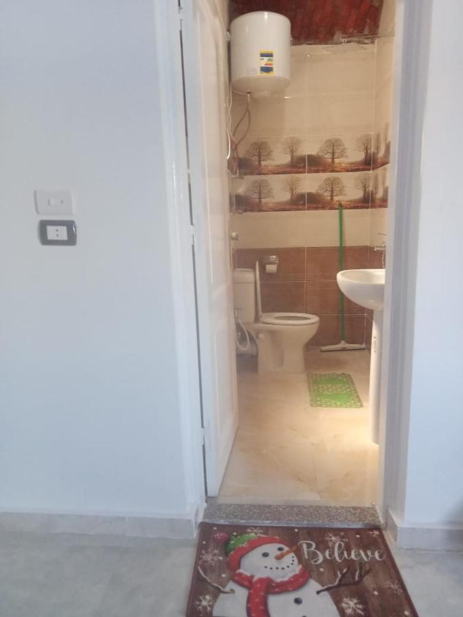 אסואן Kafana Guest House Nile View מראה חיצוני תמונה